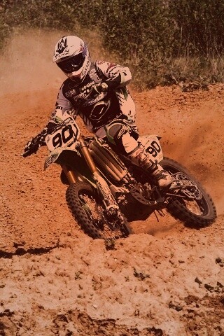 На мототреке обои