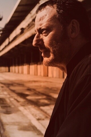 Жан Рено в порту обои