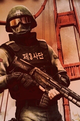 Солдат на мосту Золотые Ворота обои