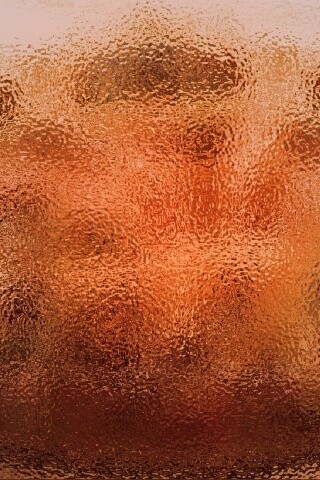 Желтоватое неровное стекло обои