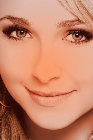 Лицо красавицы обои