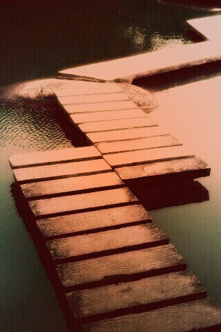 Дорожка над водой обои