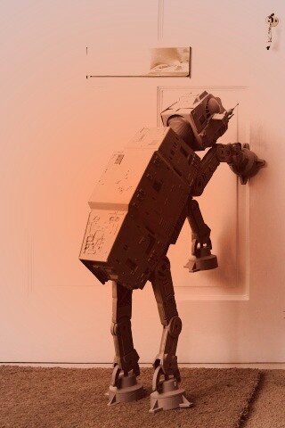 Имперский робот просится гулять обои