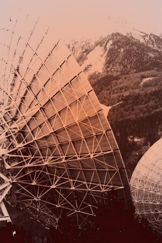 Локаторы в горах обои