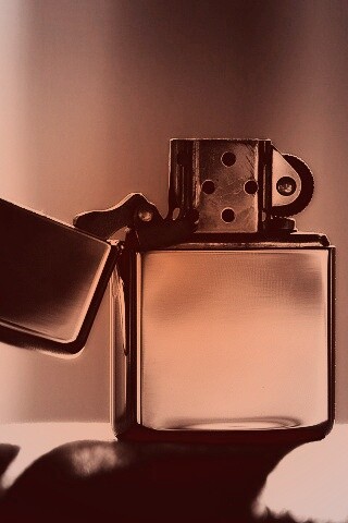 Зажигалка обои