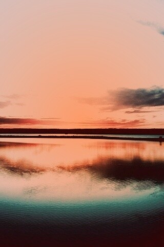 Закат над озером обои
