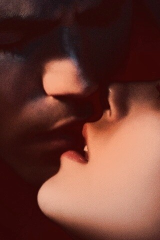 Поцелуй из Дневников Вампира обои