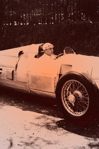 Старинный гоночный автомобиль обои