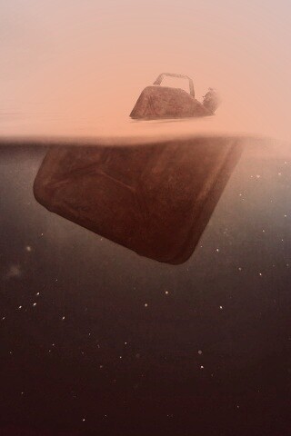 Не бывает "немного" мусора обои