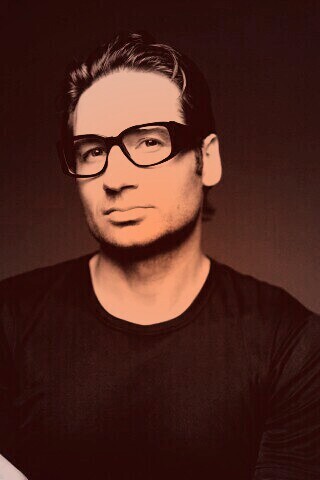 Дэвид Духовны обои