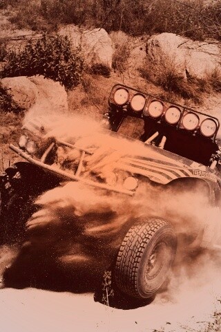 Раллийный внедорожник обои