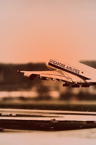 Взлет гражданского самолета обои