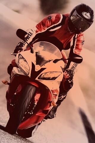 Мотоциклист на спортбайке обои