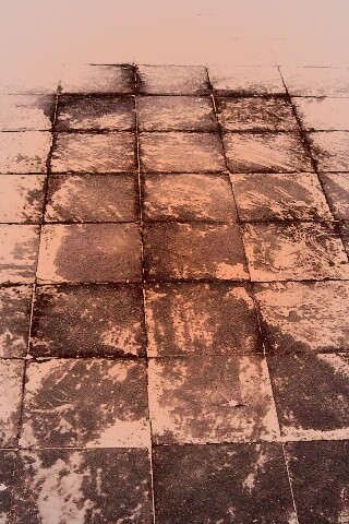 Дорога из серой плитки обои