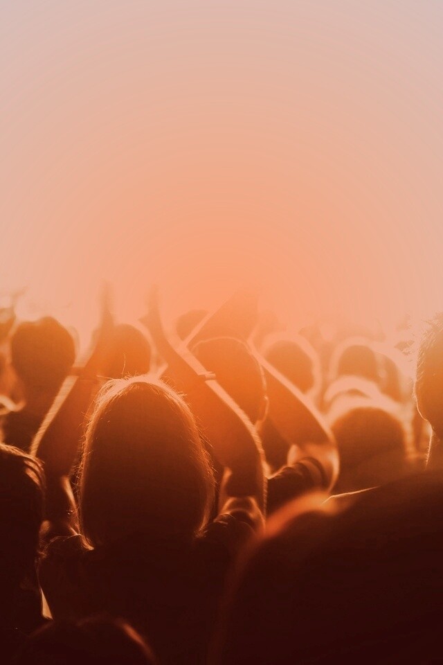 Люди на концерте обои