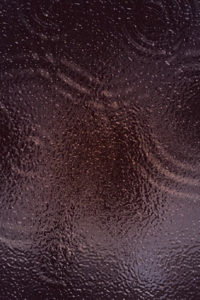 Рябь и круги на воде обои