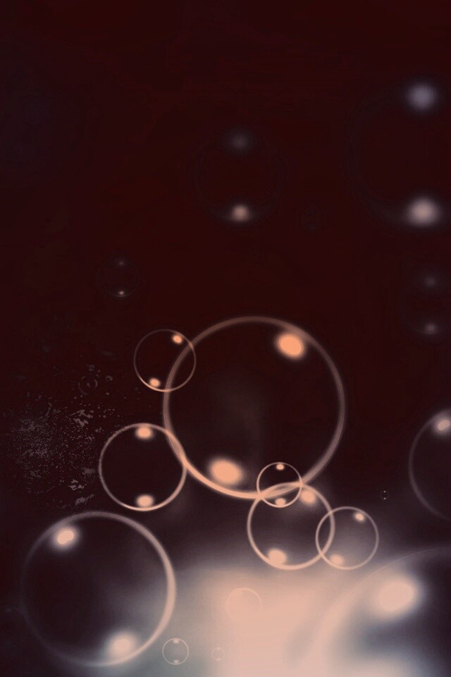 Пузыри в темной воде обои