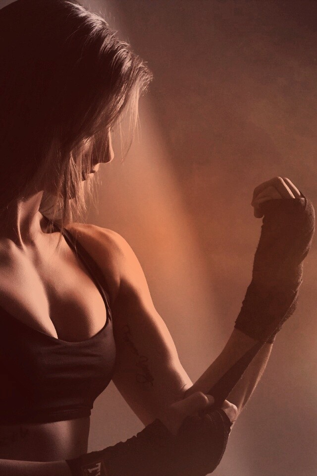 Спортивная девушка обои