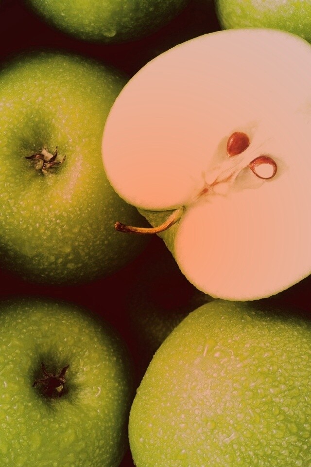 Вкусные свежие яблоки обои