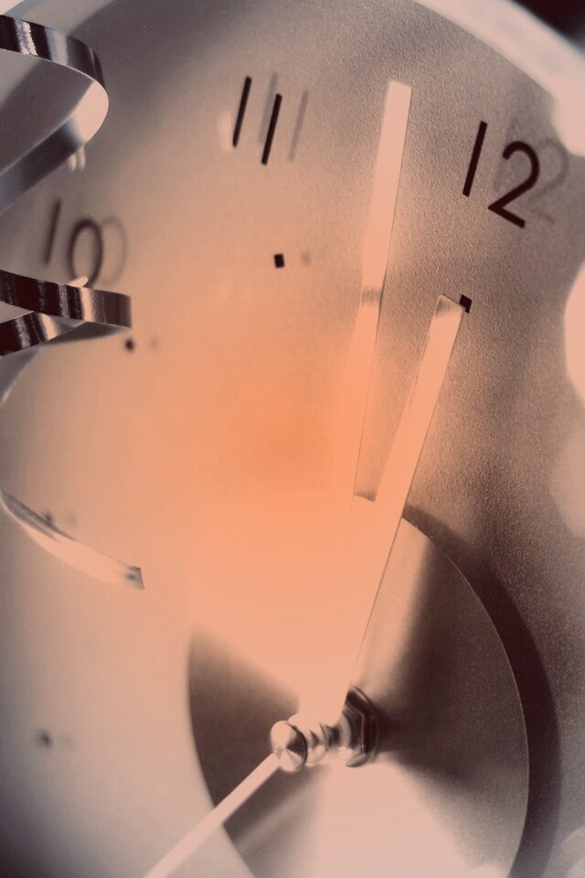 Часы в ожидании нового года обои