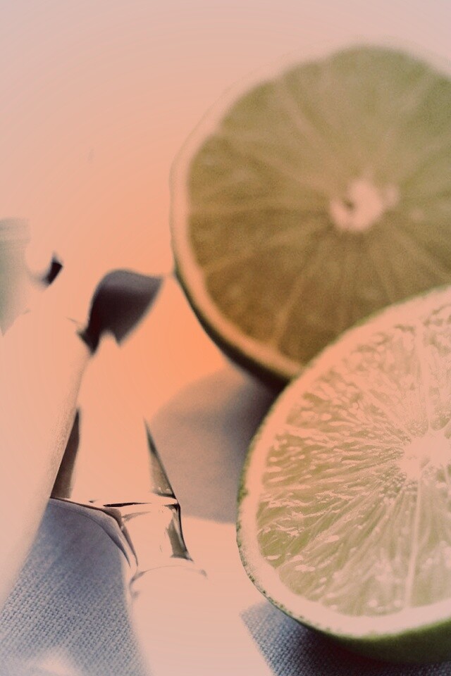 Нож, вилка и лайм обои