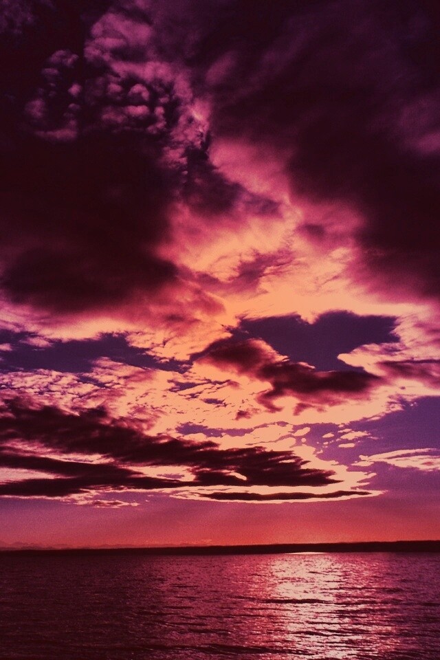 Фиолетовое закатное небо обои