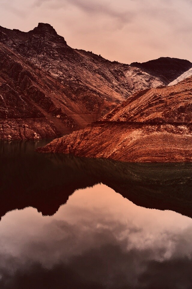 Горное озеро обои