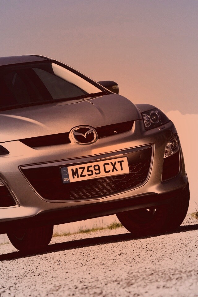 Кроссовер Mazda обои
