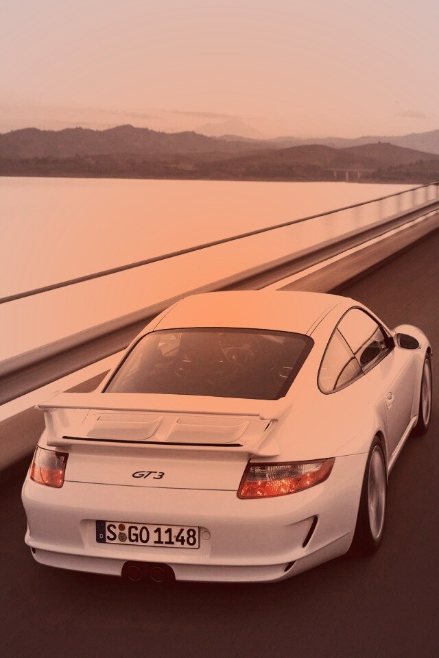 Порше на дамбе обои