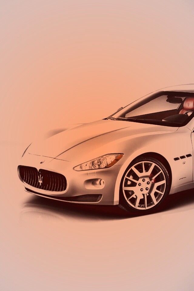 Грандтуризмо на белом фоне обои