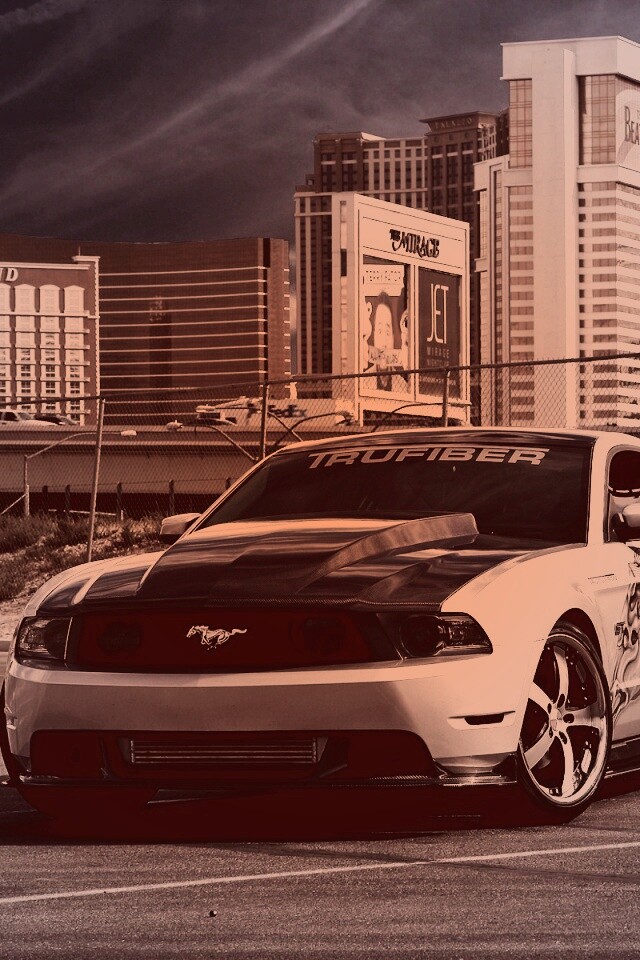 Тюнингованный Форд Мустанг обои