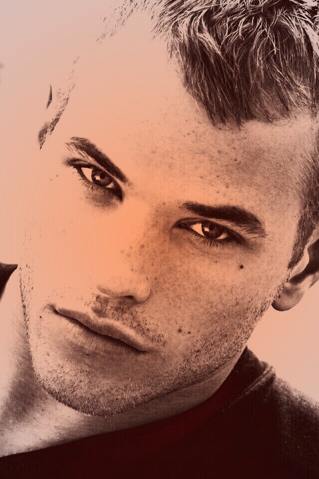 Келлан Латс обои