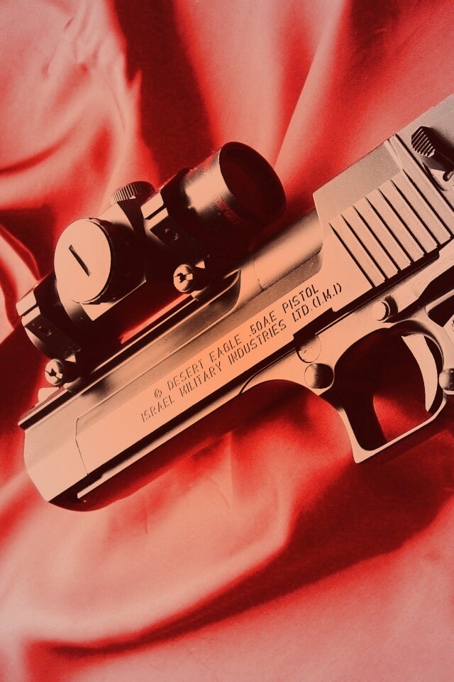 Пистолет Desert Eagle с прицелом обои