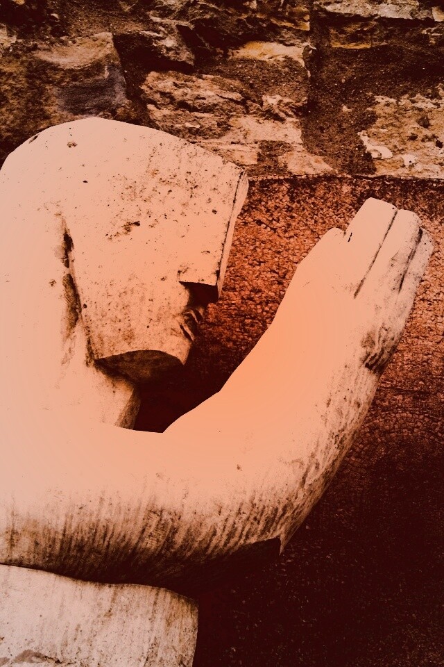 Берлинские каменные скульптуры обои