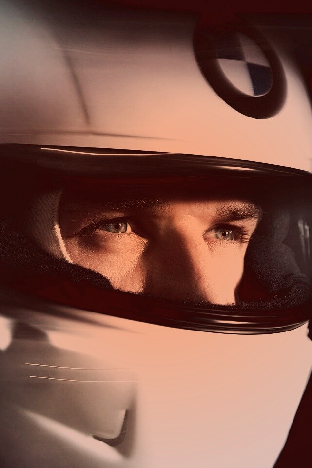 Гонщик BMW обои