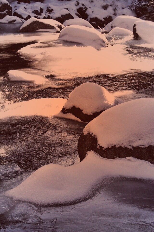 Замёрзжая речка обои