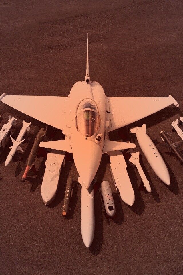 Истребитель и состовляющие обои