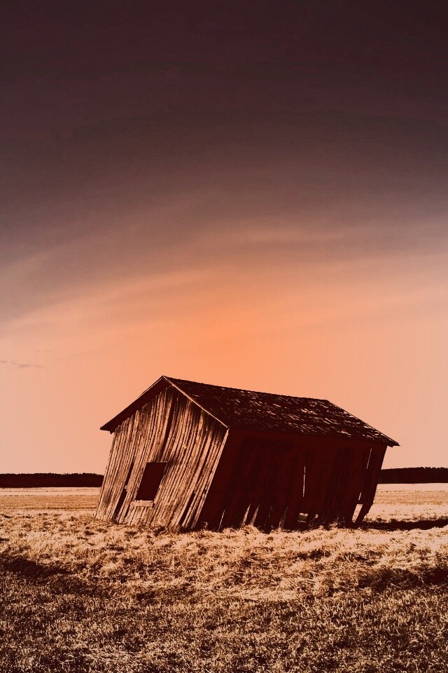Покосившийся сарай обои
