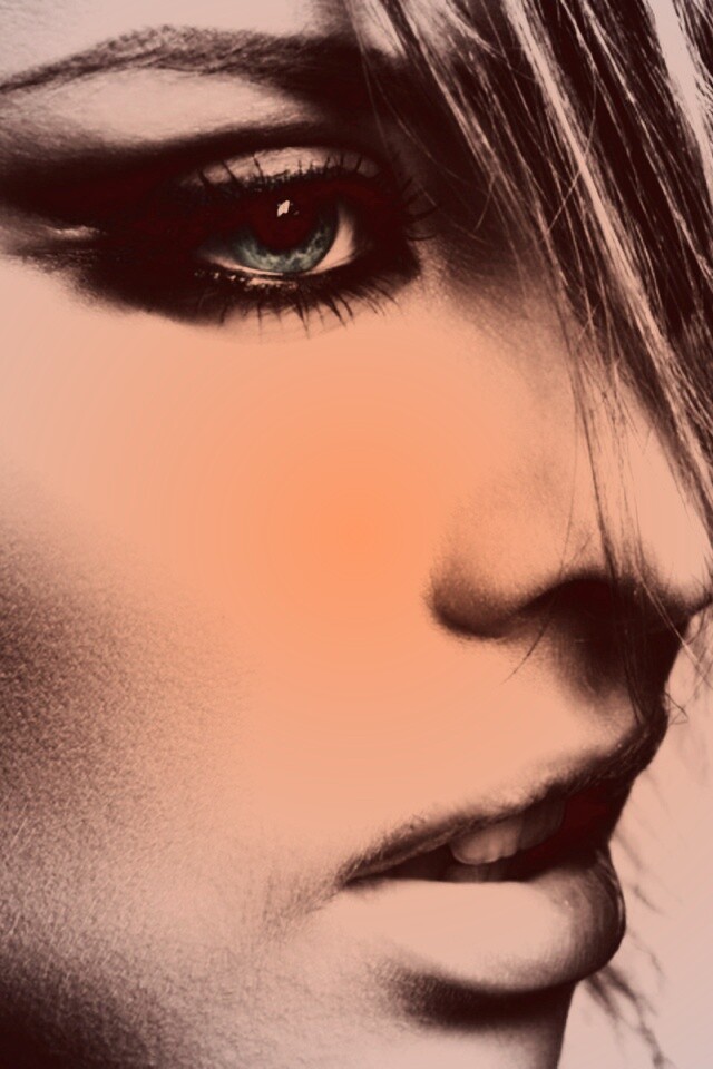 Глаза цвета моря обои