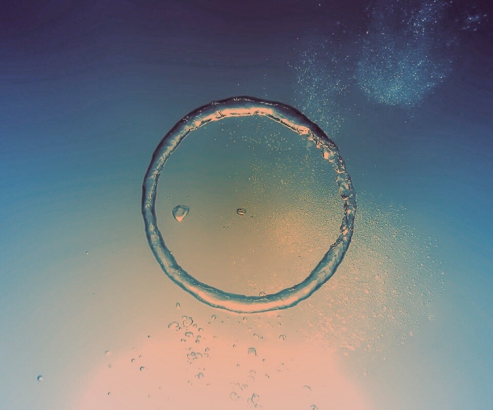 Кольцо из воды обои