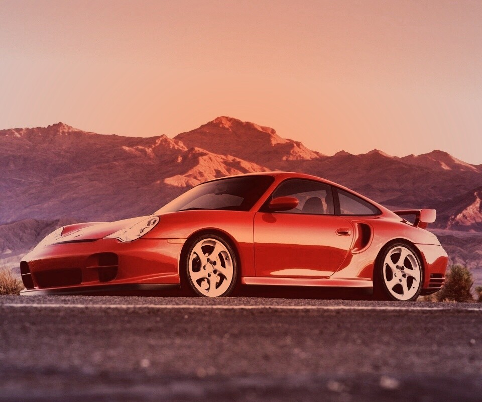 Красный Порше на фоне гор обои