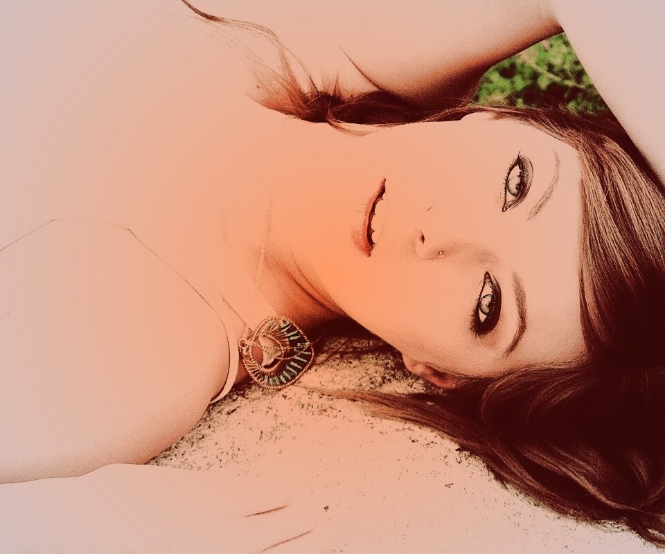 Глаза цвета моря обои