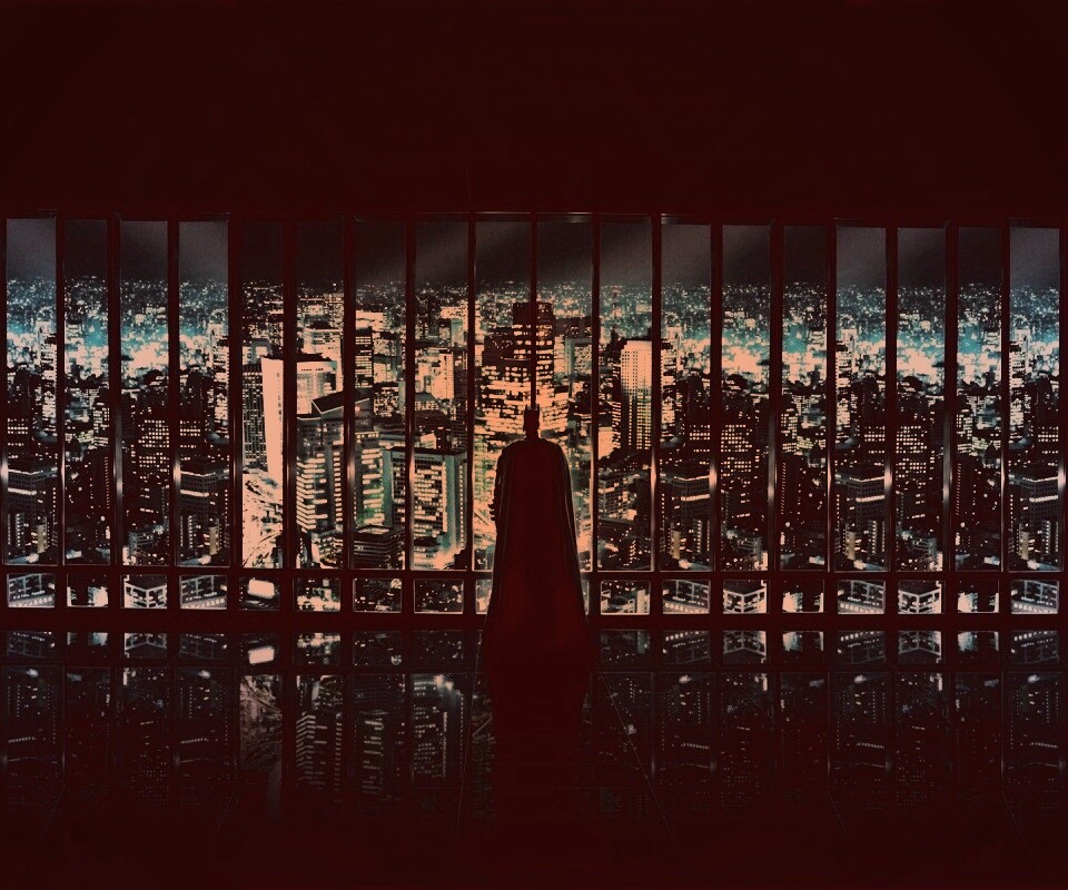 Бэтмен  смотрит на Готем обои