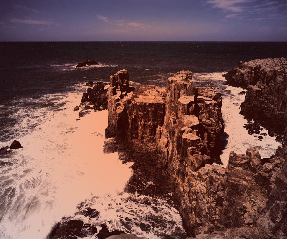 Плоские скалы обои