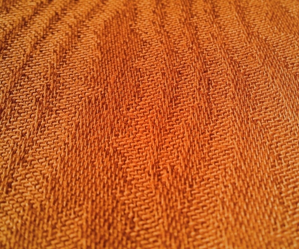 Золотистая ткань обои