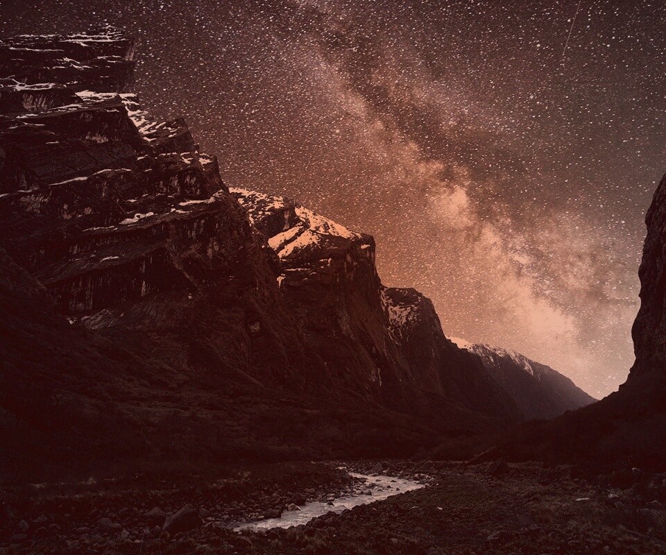 Обрыв под звездным небом обои