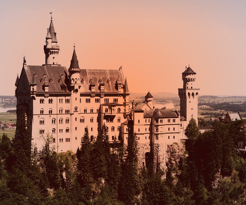 Замок Нойшванштайн в Баварии обои