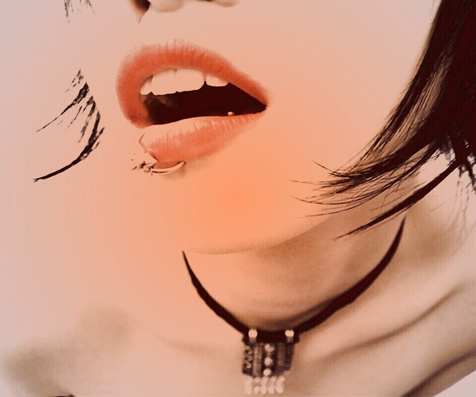 Девушка с кольцом обои