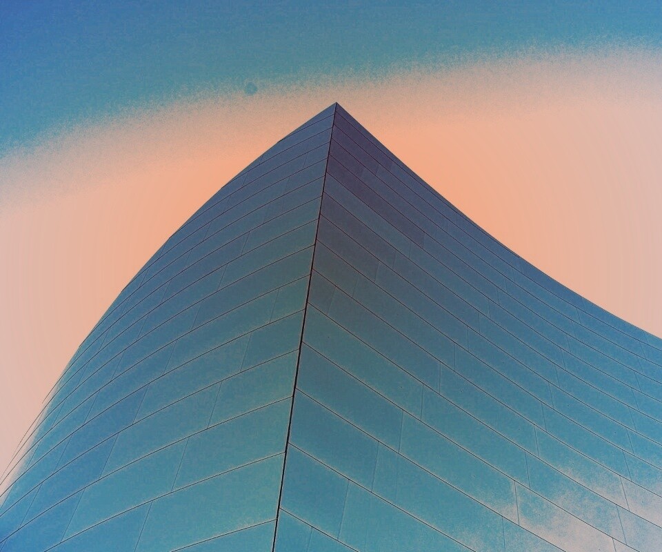 Угол небоскреба обои