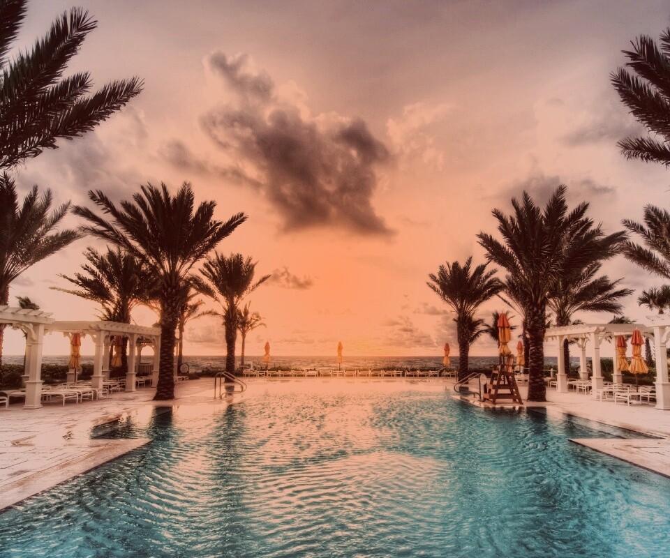 Бассейн обои